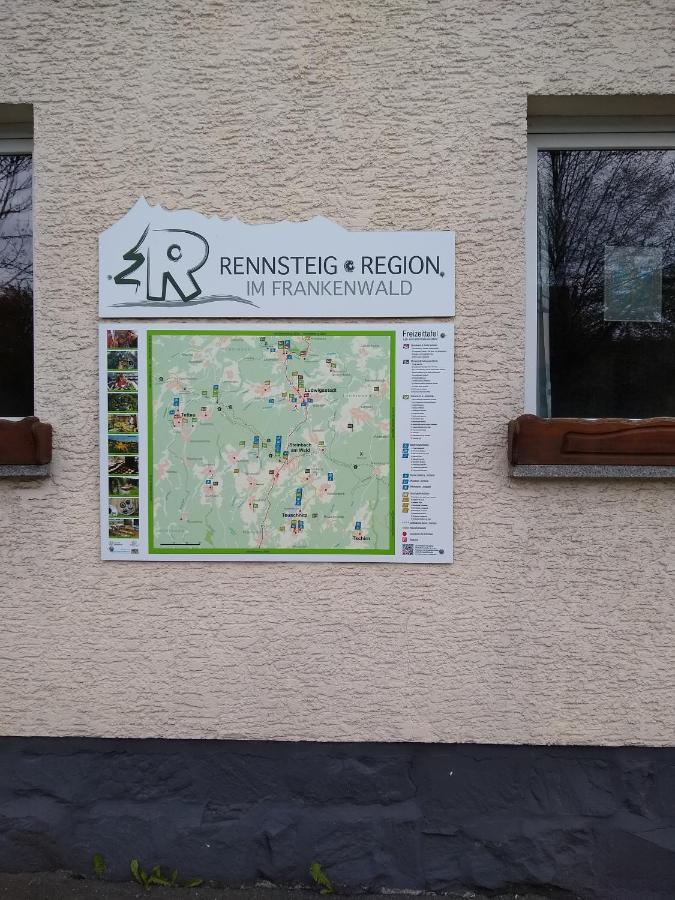 Haus Rennsteig Vila Reichenbach im Vogtland Exterior foto